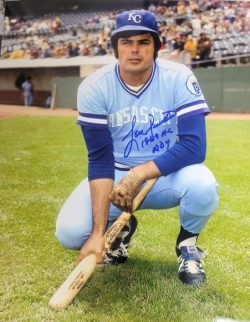 AUTOGRAPHED LOU PINIELLA "1969 AL ROY" 11X14 Kansas City Royals photo
