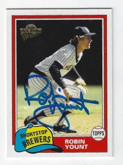 Autographed ROBIN YOUNT Milwaukee Brewers 2004 Topps Fan Favorites Card