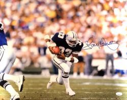 Autographed TONY DORSETT Dallas Cowboys 16x20 Photo JSA