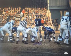 Autographed Y. A. Tittle New York Giants 16x20  Photo JSA