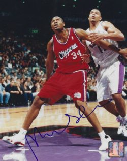 Autographed MICHAEL OLOWOKANDI Los Angeles Clippers 8x10 Photo