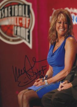 Autographed NANCY LIEBERMAN 8X10 HOF photo
