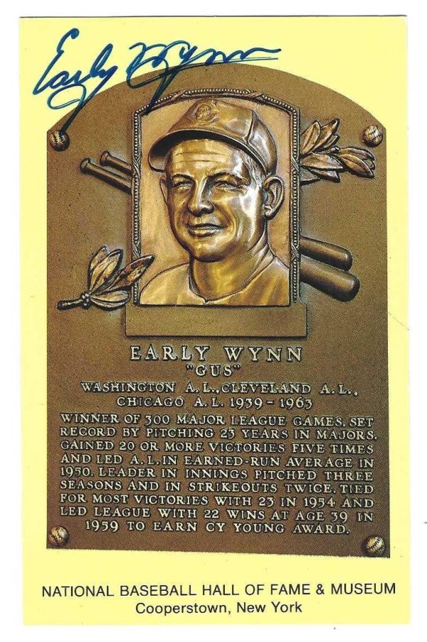 Autographed Early Wynn Hall of Fame Gold Plaque