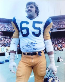 AUTOGRAPHED TOM MACK "HOF 99, 11x Pro Bowl" 16X20 LOS ANGELES RAMS Photo