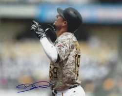 Autographed DANNY ORTIZ 8X10 Pittsburgh Pirates Photo