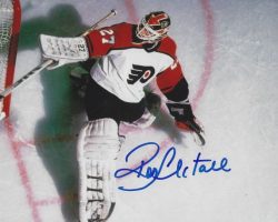 Autographed Ron Hextall  8X10 Philadelphia Flyers Photo