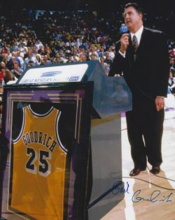 Autographed GAIL GOODRICH 8x10 Los Angeles Lakers photo
