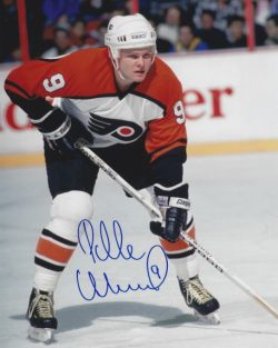 Autographed PELLE EKLUND 8X10 Philadelphia Flyers Photo
