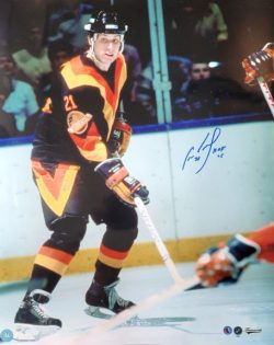 Autographed 16x20 CAM NEELY Vancouver Canucks Photo