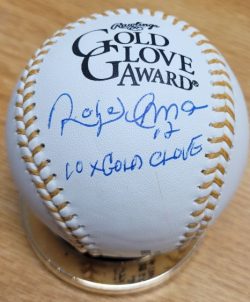 Autographed ROBERTO ALOMAR "10X Gold Glove" Official Gold Glove Major League Baseball