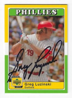 Autographed GREG LUZINSKI Philadelphia Phillies 2001 Upper Deck Decade 1970's Card