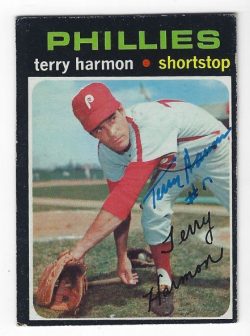 Autographed TERRY HARMON Philadelphia Phillies 1971 Topps Card