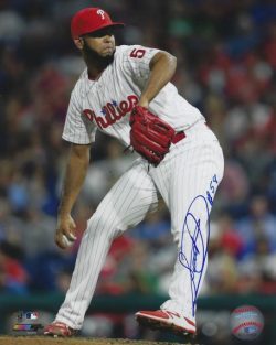 AUTOGRAPHED SERANTHONY DOMINGUEZ 8X10 Philadelphia Phillies Photo