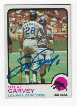 Autographed STEVE GARVEY Los Angeles Dodgers 1973 Topps card