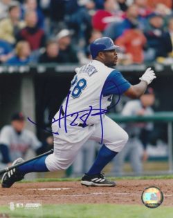 Autographed KEN HARVEY 8X10 Kansas City Royals Photo
