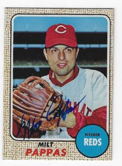 Autographed MILT PAPPAS Cincinnati Reds 1968 Topps Card