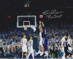 Autographed  Kris Jenkins "The Shot" 8x10 Villanova Wildcats Photo
