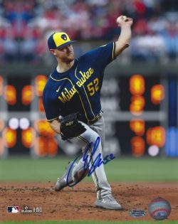 AUTOGRAPHED ERIC LAUER 8X10 Milwaukee Brewers Photo
