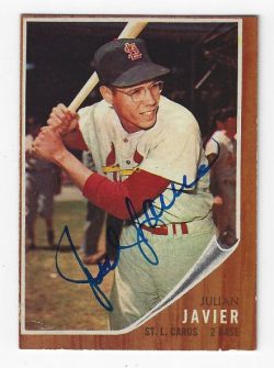 Autographed JULIAN JAVIER St. Louis Cardinals 1962 Topps Card
