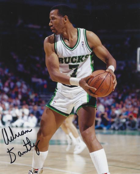 Autographed ADRIAN DANTLEY HOF 8X10 Milwaukee Bucks photo - Main Line  Autographs