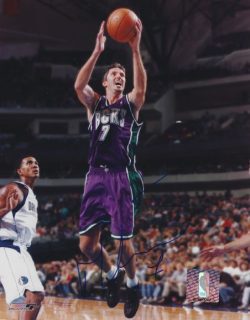 Autographed TONI KUKOC Milwaukee Bucks 8x10 Photo