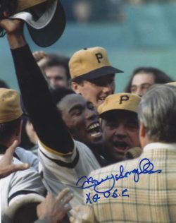 Autographed MANNY SANGUILLEN 8X10 Pittsburgh Pirates Photo