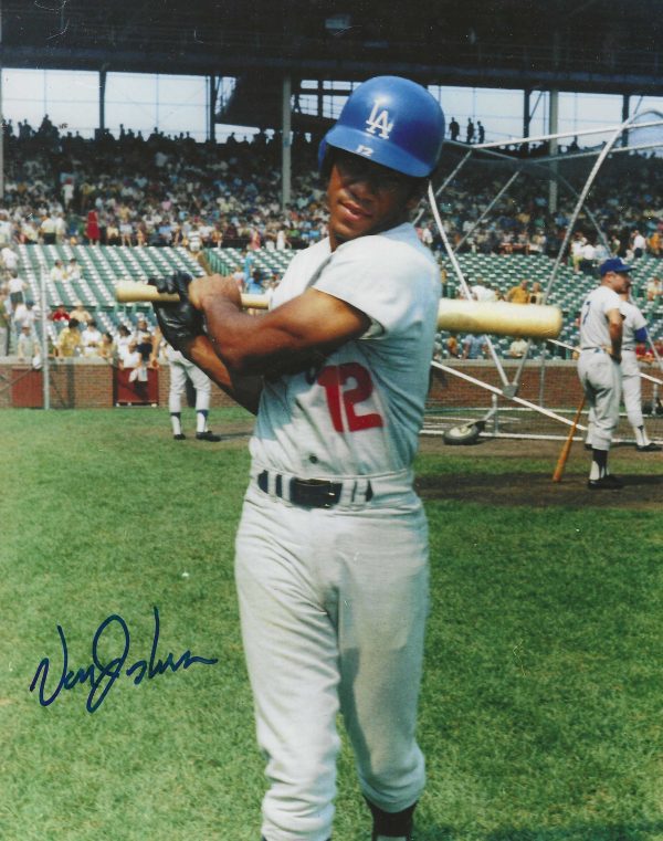 AUTOGRAPHED Von Joshua 8x10 Los Angeles Dodgers photo