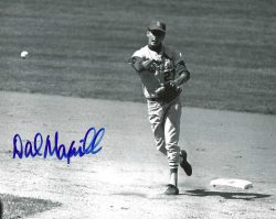 AUTOGRAPHED DAL MAXVILL 8x10 St. Louis Cardinals Photo