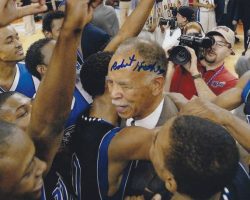 Autographed ROBERT HUGHES 8X10 Fort Worth Dunbar High photo