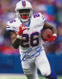 Autographed DEVIN SINGLETARY 8X10 Buffalo Bills Photo