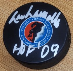 AUTOGRAPHED  Lou Lamoriello New Jersey Devils Hall of Fame Hockey Puck