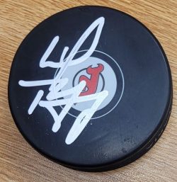 Autographed LINDY RUFF New Jersey Devils Hockey Puck