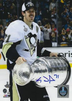 Autographed Evgeni Malkin Pittsburgh Penguins  8x10 photo