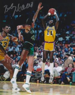 Autographed  BOB MCADOO 8x10 Los Angeles Lakers photo