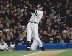 AUTOGRAPHED DAVE JUSTICE 8X10 New York Yankees Photo