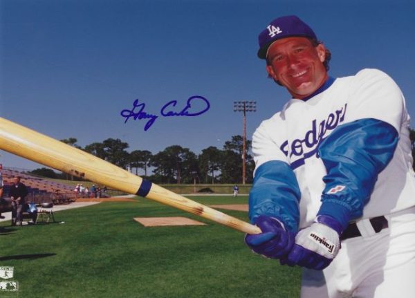 Autographed GARY CARTER 8X10 Los Angeles Dodgers photo
