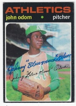 Autographed JOHN ODOM Oakland A's 1971 Topps Card