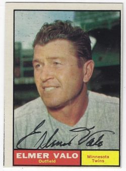 Autographed ELMER VALO Minnesota Twins 1961 Topps card
