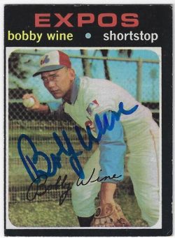 Autographed BOBBY WINE Montreal Expos 1971 Topps Card