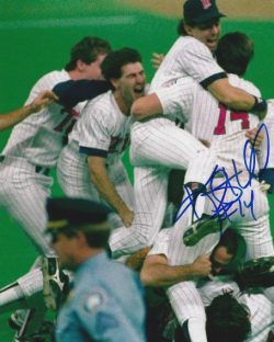 AUTOGRAPHED KENT HRBEK 8x10 Minnesota Twins Photo