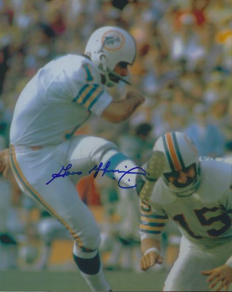 Autographed BOB GRIESE 8X10 Miami Dolphins photo Beckett Witness