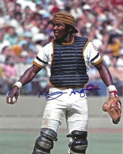 Autographed MANNY SANGUILLEN 8X10 Pittsburgh Pirates Photo
