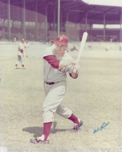 AUTOGRAPHED DEL ENNIS 8x10 Philadelphia Phillies photo