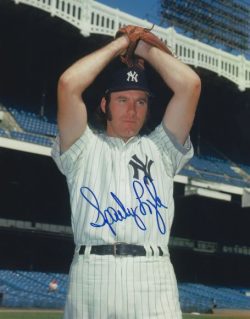 AUTOGRAPHED SPARKY LYLE 8x10 New York Yankees Photo