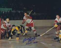 Autographed BILL GADSBY "HOF 1970" 8X10 Detroit Red Wings Photo