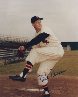 AUTOGRAPHED DICK DONOVAN 8x10 Chicago White Sox Photo