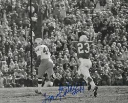 Autographed Tom Gatewood 8x10 Notre Dame Photo
