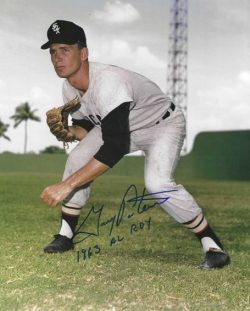 AUTOGRAPHED GARY PETERS  "1963 AL ROY" 8X10 Chicago White Sox Photo