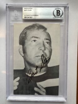 Autographed Bart Starr Green Bay Packers B&W Post Card BAS Beckett Slabbed