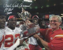 AUTOGRAPHED DICK VERMEIL "HOF 2022" 8X10 Kansas City Chiefs Photo